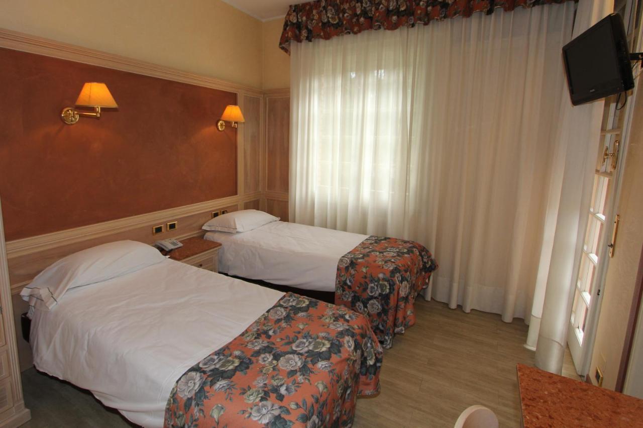 Park Hotel Reggio nell'Emilia Buitenkant foto